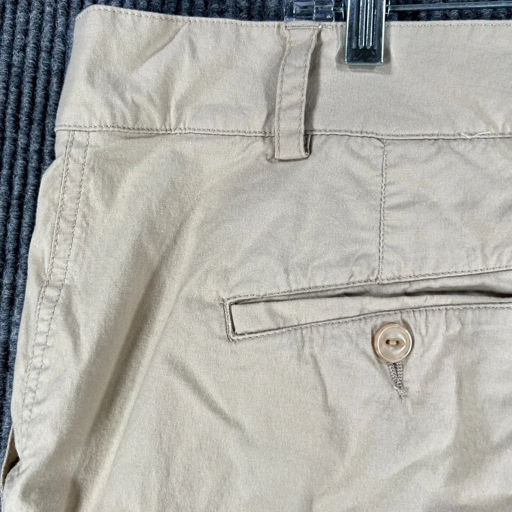 Tasc Performance Shorts Mens Size 42 Beige Chino Bamboo Blend‎ Casual Golf